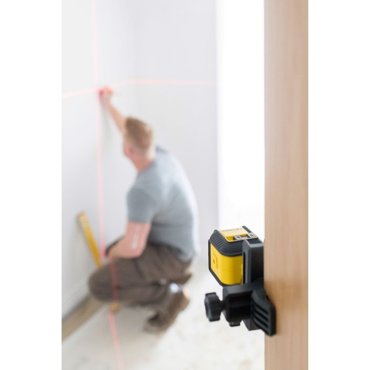 STANLEY® Cubix™ Ristilinjalaseri  punainen
