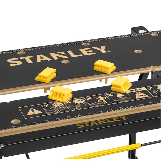 STANLEY® 2in1 Työpöytä ja ruuvipenkki vertikaalipuristimilla