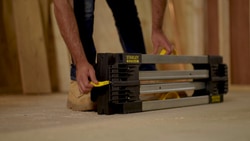 Video STANLEY® FATMAX® täysmetallinen sahapukki 2 kpl, 900kg max kuorma